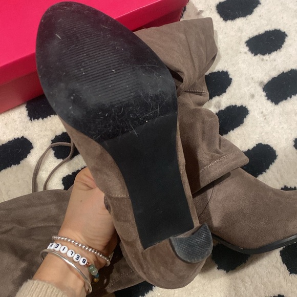 Catherine Malandrino Tie-Back Over the Knee Boots Taupe - Picture 8 of 12